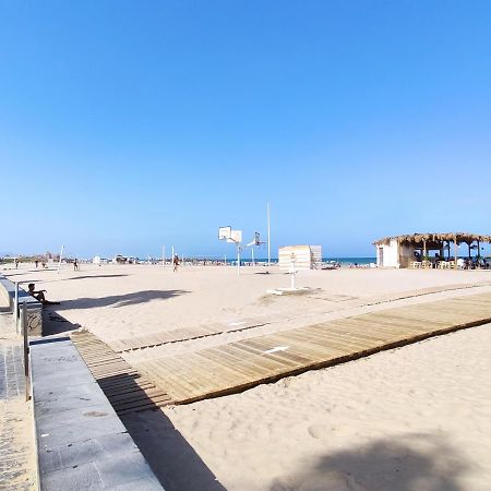 Apartamento Playa Valencia Bagian luar foto