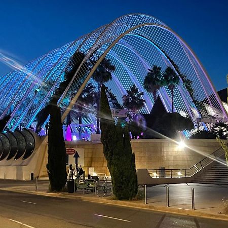 Apartamento Playa Valencia Bagian luar foto